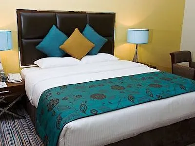 Апарт-отель Phoenix Plaza Hotel Apartments Абу-Даби