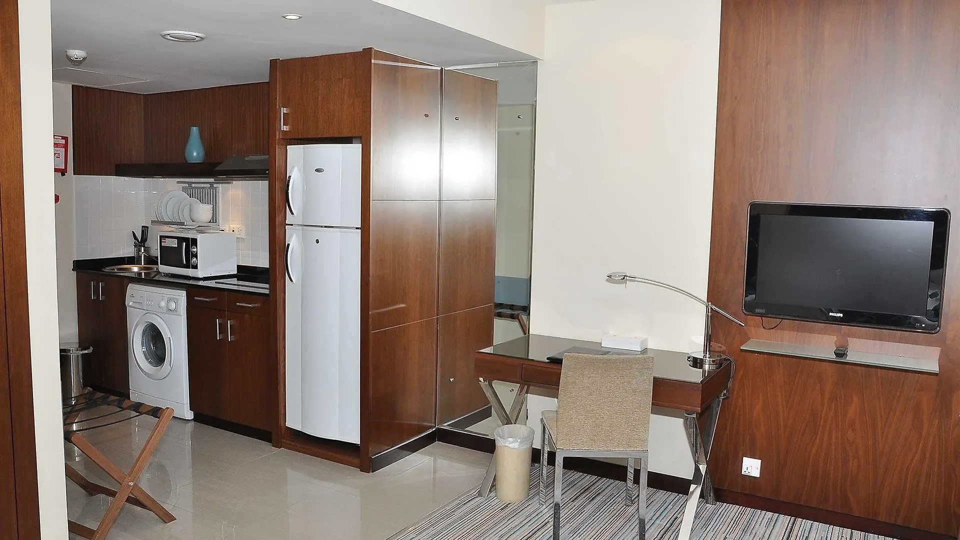 *** Апарт-отель Phoenix Plaza Hotel Apartments Абу-Даби ОАЭ