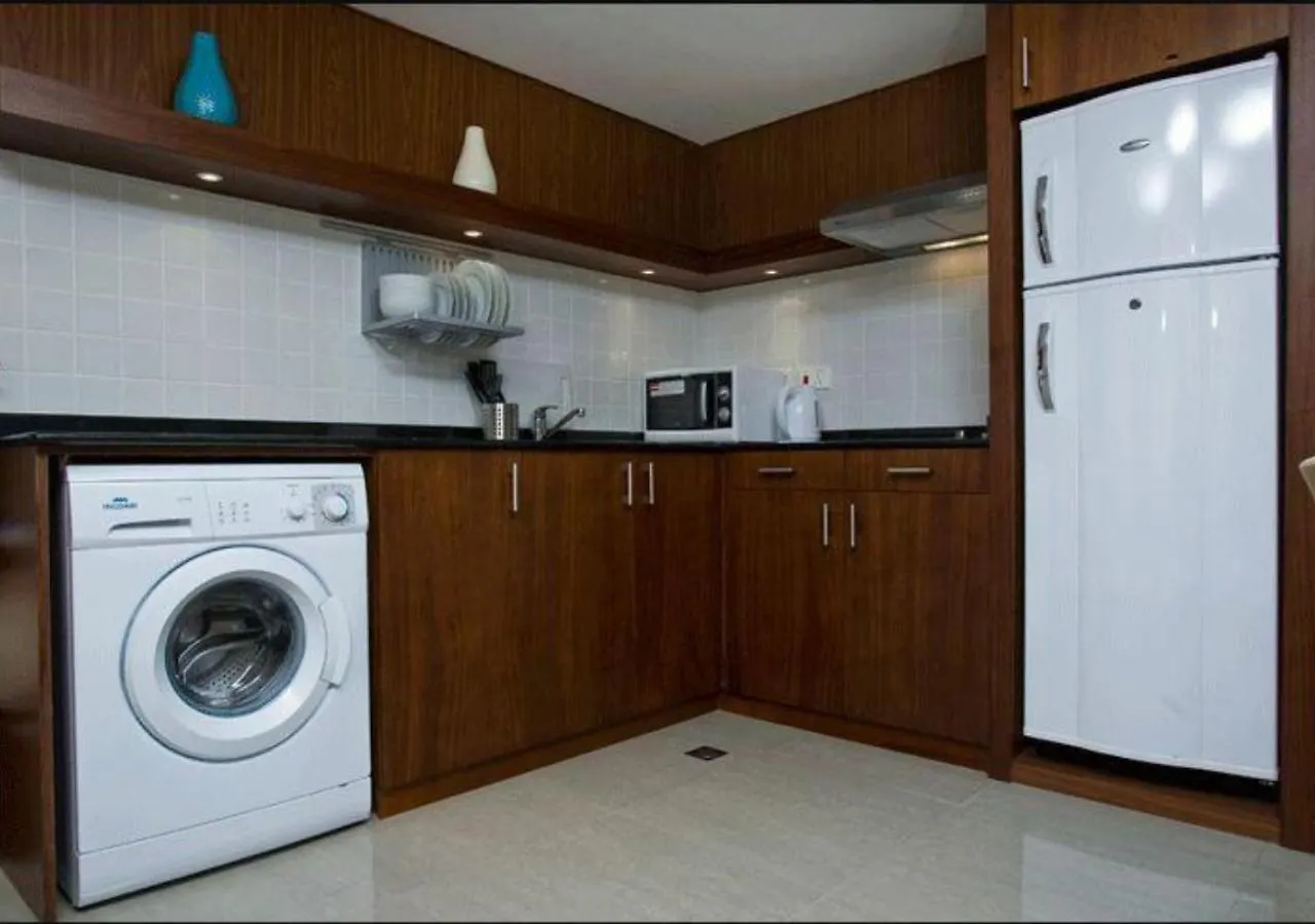 Phoenix Plaza Hotel Apartments Abu Dabi 3*,