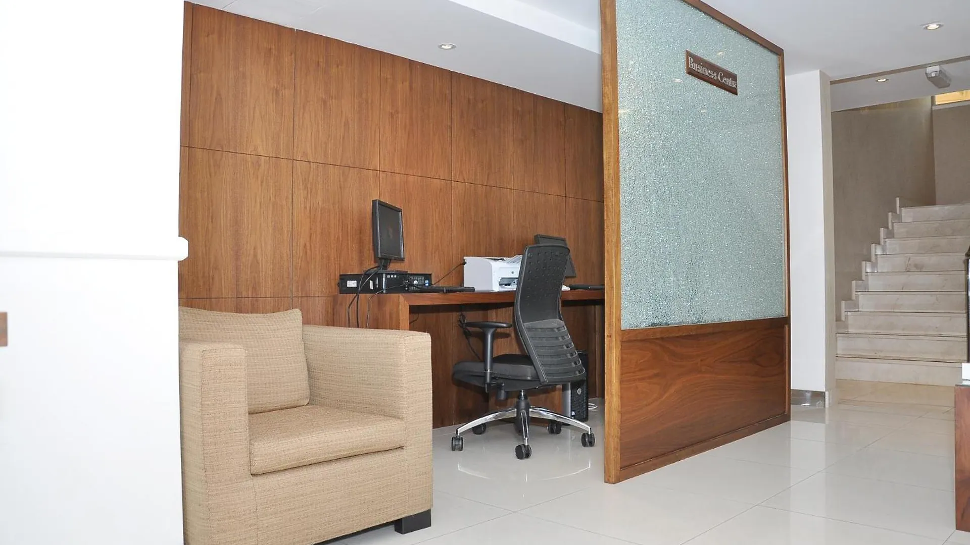 Apart Otel Phoenix Plaza Hotel Apartments Abu Dabi